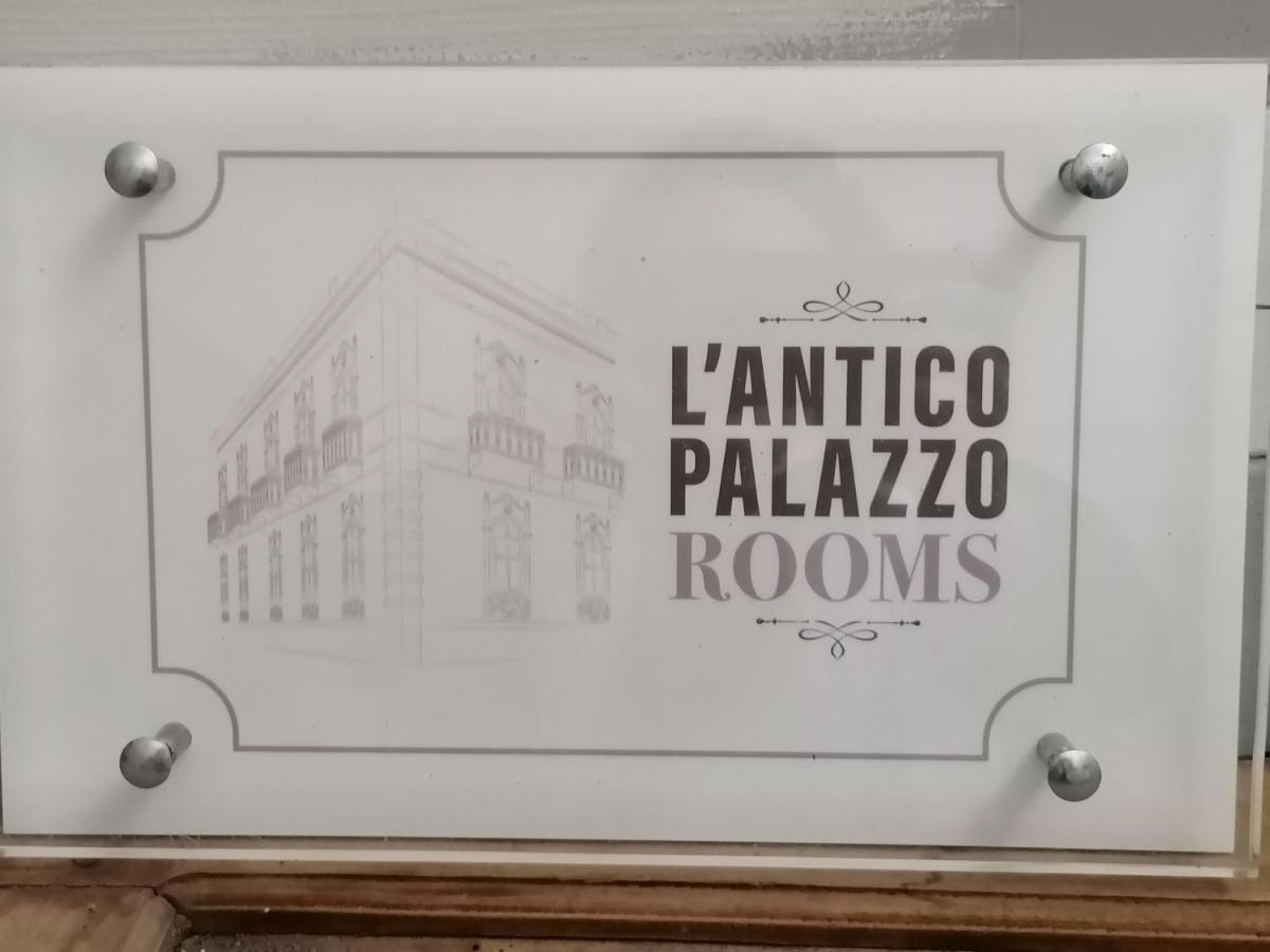 L'Antico Palazzo Rooms Catane Extérieur photo
